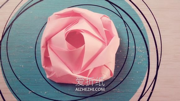 怎么折纸德国玫瑰图解 漂亮又详细玫瑰花折法- www.aizhezhi.com