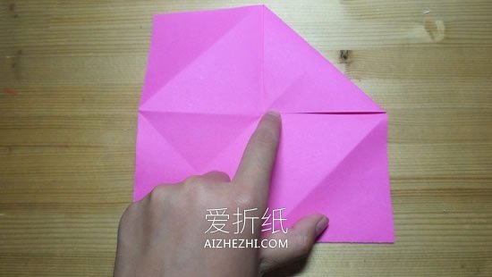 怎么折最简单纸玫瑰 手工扁平玫瑰花折法图解- www.aizhezhi.com