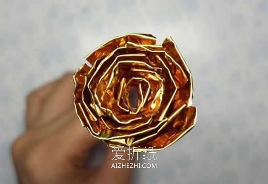 怎么做金箔纸玫瑰花 巧克力包装纸制作玫瑰- www.aizhezhi.com