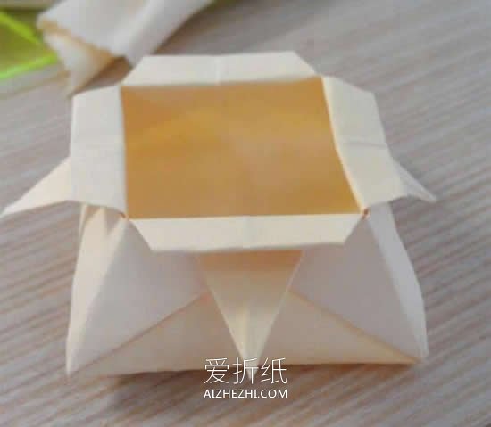 怎么折纸花型收纳盒 简单手工垃圾盒的折法- www.aizhezhi.com