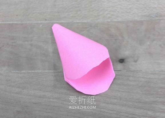 怎么用彩纸做玫瑰花图解 简单纸玫瑰手工制作- www.aizhezhi.com