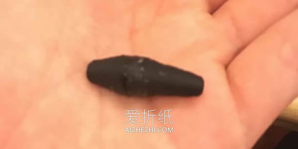 怎么做衍纸蝴蝶的方法 衍纸制作立体彩虹蝴蝶- www.aizhezhi.com