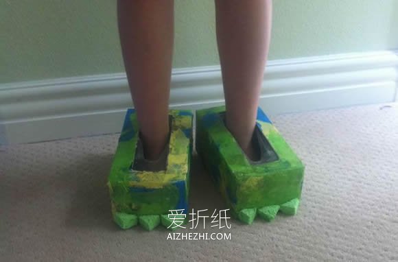 怎么自制怪物鞋的方法 纸巾盒手工制作怪物脚- www.aizhezhi.com