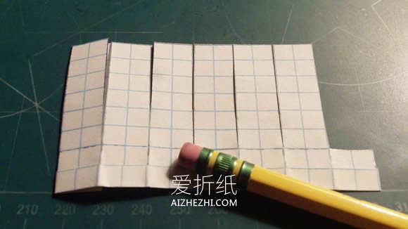 怎么做旋风纸飞机图解 手工制作七翼飞机教程- www.aizhezhi.com