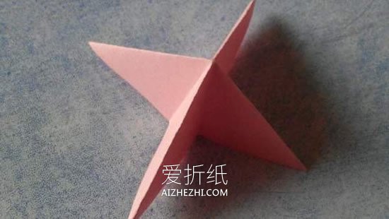 怎么折最简单圣诞树 幼儿手工圣诞树折叠方法- www.aizhezhi.com