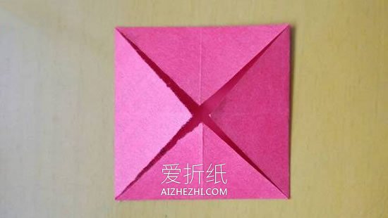 怎么折纸小衣裤的方法 儿童简单衣裤的折法- www.aizhezhi.com