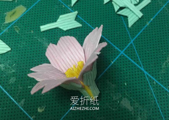 怎么做手工花的方法图解 手工制作花朵的教程- www.aizhezhi.com