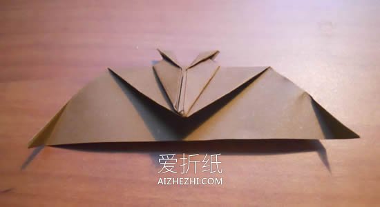 怎么简单折纸蝙蝠飞机 手工可以飞的蝙蝠折法- www.aizhezhi.com