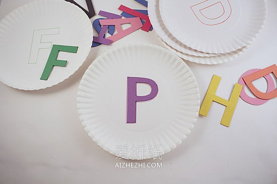 怎么做字母匹配游戏 幼儿园匹配游戏玩教具制作- www.aizhezhi.com