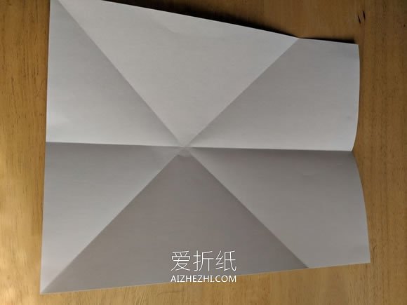 怎么折纸F-15战斗机 手工F15战机的折法图解- www.aizhezhi.com