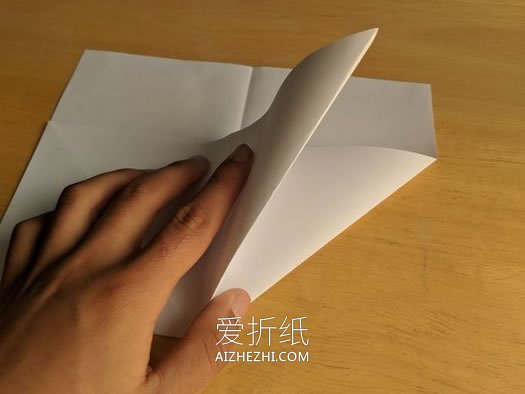 怎么折纸F-15战斗机 手工F15战机的折法图解- www.aizhezhi.com