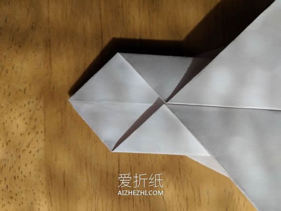 怎么折纸F-15战斗机 手工F15战机的折法图解- www.aizhezhi.com