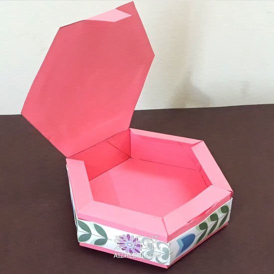 怎么做糖果礼盒的方法 卡纸制作六角礼品盒- www.aizhezhi.com