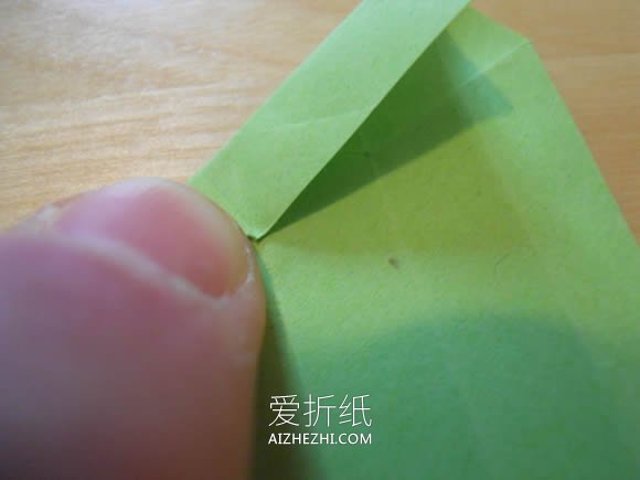 怎么折纸双翼飞机图解 手工多翼飞机的折法- www.aizhezhi.com