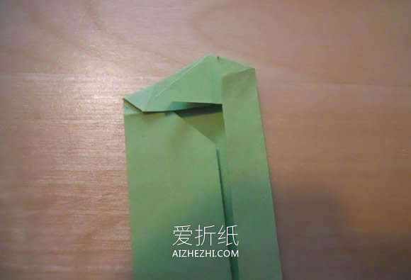 怎么折纸双翼飞机图解 手工多翼飞机的折法- www.aizhezhi.com