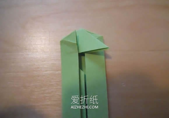 怎么折纸双翼飞机图解 手工多翼飞机的折法- www.aizhezhi.com