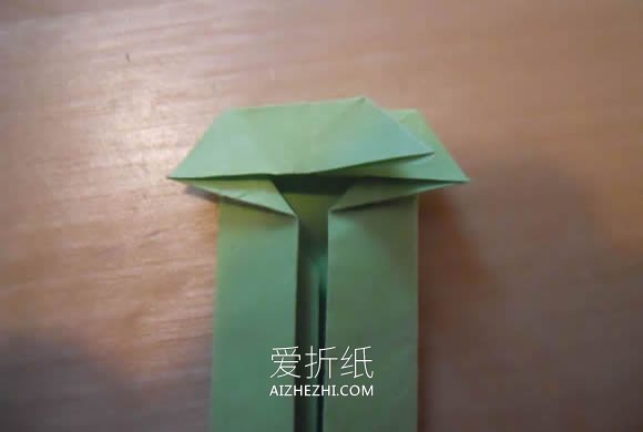 怎么折纸双翼飞机图解 手工多翼飞机的折法- www.aizhezhi.com