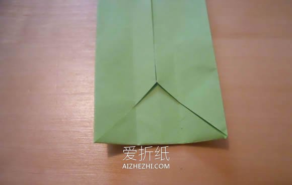 怎么折纸双翼飞机图解 手工多翼飞机的折法- www.aizhezhi.com