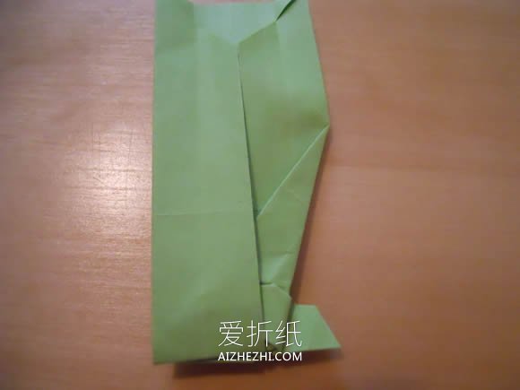 怎么折纸双翼飞机图解 手工多翼飞机的折法- www.aizhezhi.com