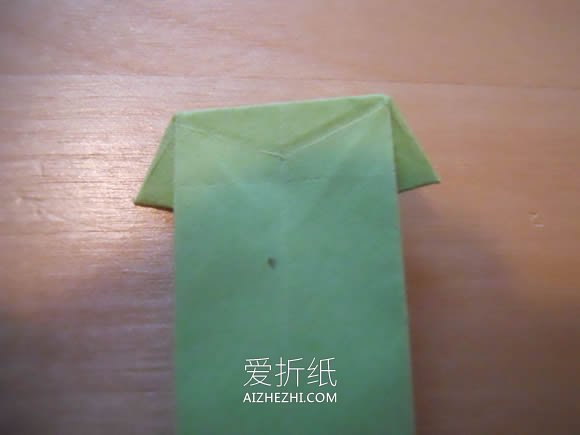 怎么折纸双翼飞机图解 手工多翼飞机的折法- www.aizhezhi.com