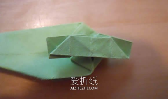 怎么折纸双翼飞机图解 手工多翼飞机的折法- www.aizhezhi.com