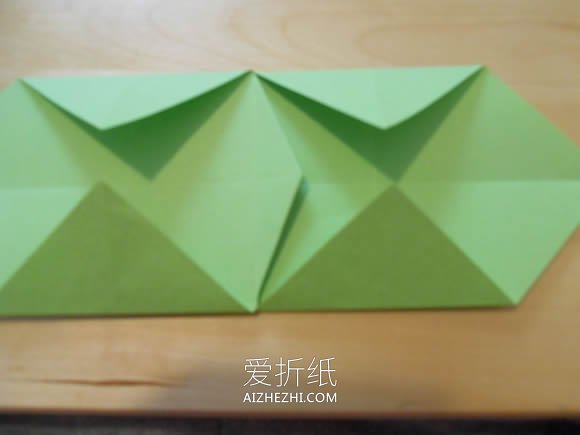 怎么折纸双翼飞机图解 手工多翼飞机的折法- www.aizhezhi.com