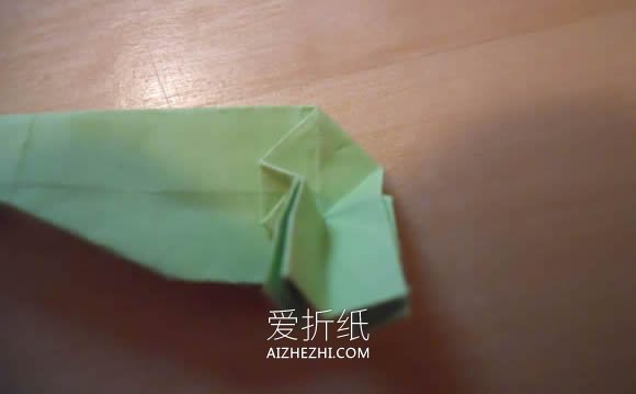 怎么折纸双翼飞机图解 手工多翼飞机的折法- www.aizhezhi.com