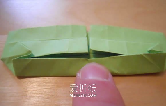 怎么折纸双翼飞机图解 手工多翼飞机的折法- www.aizhezhi.com