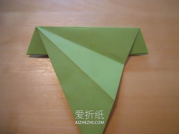 怎么折纸双翼飞机图解 手工多翼飞机的折法- www.aizhezhi.com