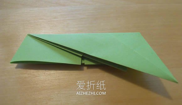 怎么折纸双翼飞机图解 手工多翼飞机的折法- www.aizhezhi.com