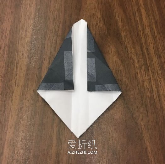 [视频]怎么简单折纸企鹅的方法 儿童手工立体企鹅折法- www.aizhezhi.com