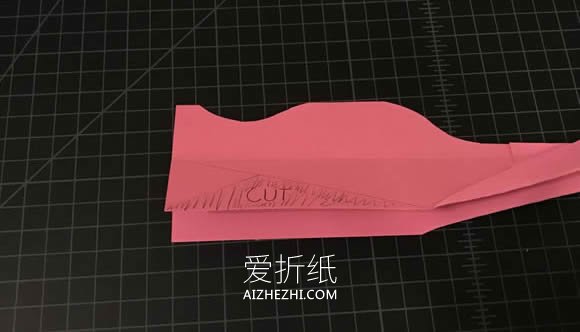 怎么做火烈鸟纸飞机 卡纸制作可以飞的火烈鸟- www.aizhezhi.com