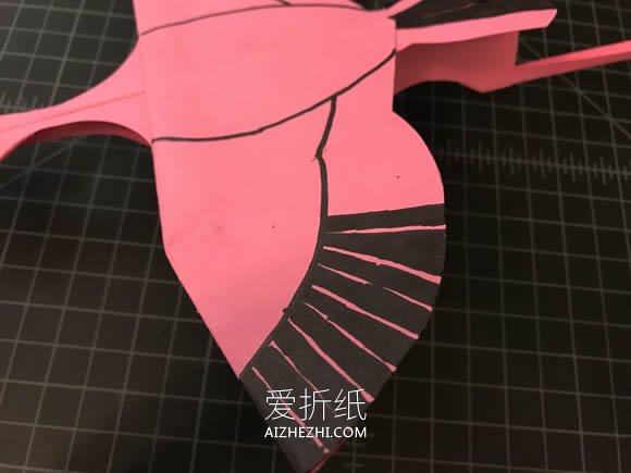 怎么做火烈鸟纸飞机 卡纸制作可以飞的火烈鸟- www.aizhezhi.com