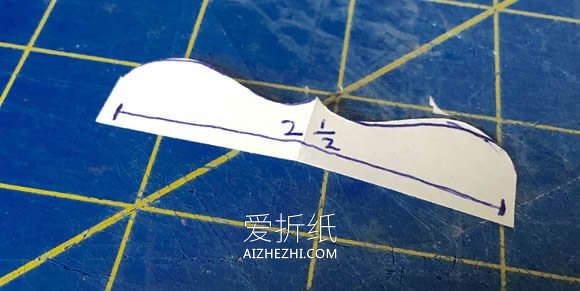 怎么做迷你书柜的方法 木板手工制作书柜模型- www.aizhezhi.com