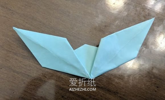 怎么简单折带叶玫瑰 儿童手工玫瑰花叶的折法- www.aizhezhi.com