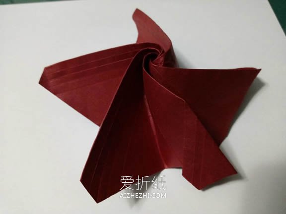 怎么折纸玫瑰花和花萼 手工制作玫瑰发箍做法- www.aizhezhi.com