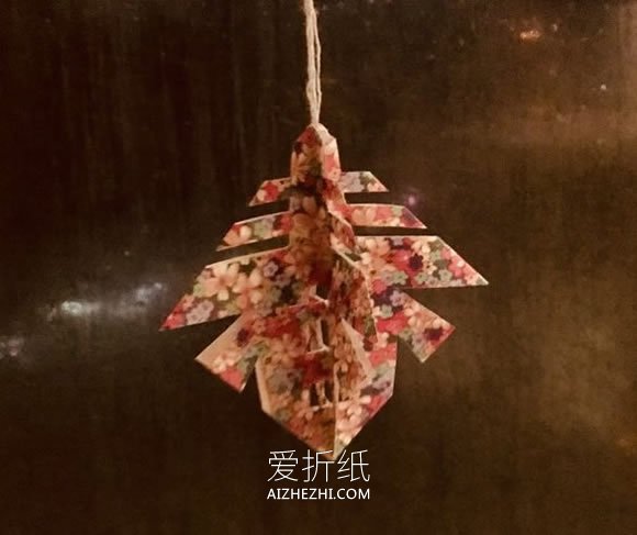 怎么剪纸立体春字图解 新年春字窗花挂饰剪法- www.aizhezhi.com