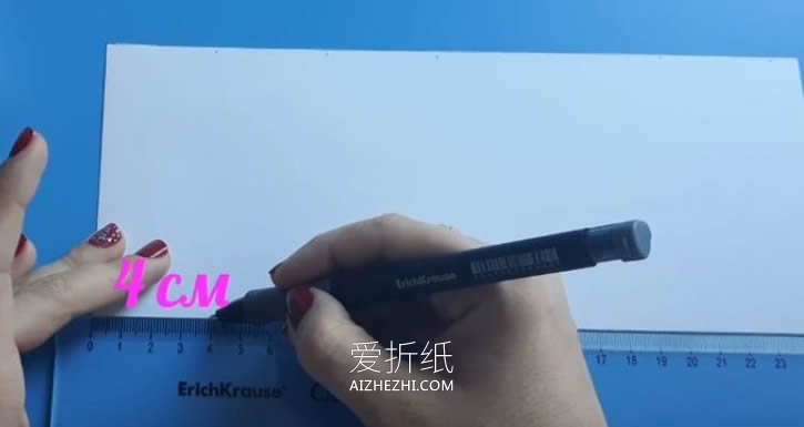 怎么简单手工折纸卡纸笔筒的折法图解- www.aizhezhi.com