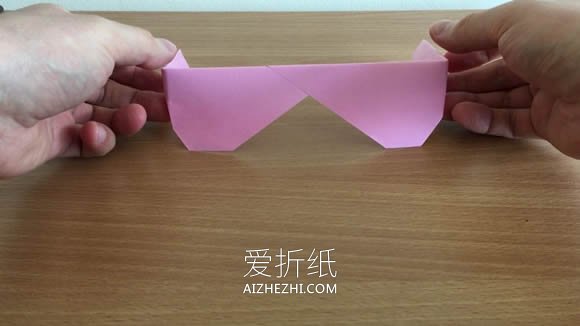 怎么折纸太阳镜图解 手工简单太阳镜的折法- www.aizhezhi.com