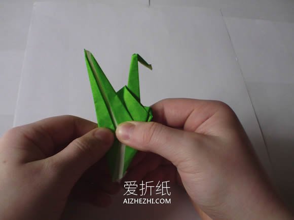 怎么手工折纸千纸鹤的折法步骤图- www.aizhezhi.com