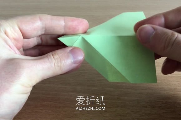 怎么折纸忍者之星飞镖 四角忍者飞镖折法图解- www.aizhezhi.com