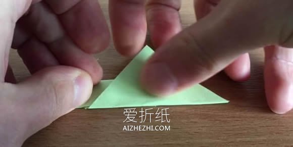 怎么折纸忍者之星飞镖 四角忍者飞镖折法图解- www.aizhezhi.com