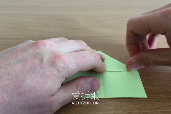 怎么折纸忍者之星飞镖 四角忍者飞镖折法图解- www.aizhezhi.com