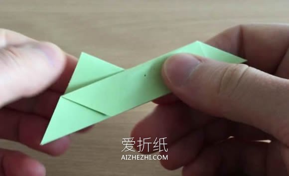 怎么折纸忍者之星飞镖 四角忍者飞镖折法图解- www.aizhezhi.com