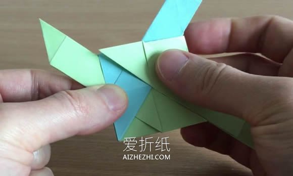 怎么折纸忍者之星飞镖 四角忍者飞镖折法图解- www.aizhezhi.com