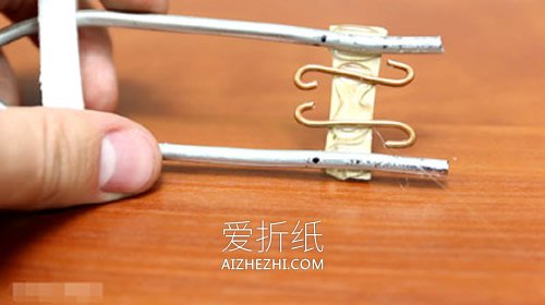 怎么做水满提醒装置 水满警报器小发明制作- www.aizhezhi.com