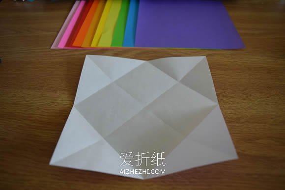 怎么折纸无限翻烟花的折法步骤图解- www.aizhezhi.com