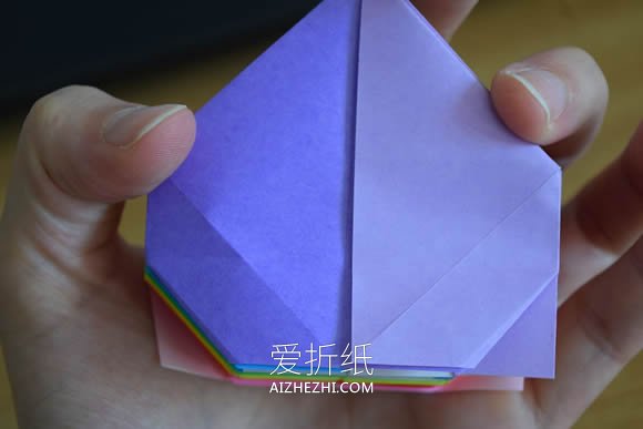 怎么折纸无限翻烟花的折法步骤图解- www.aizhezhi.com