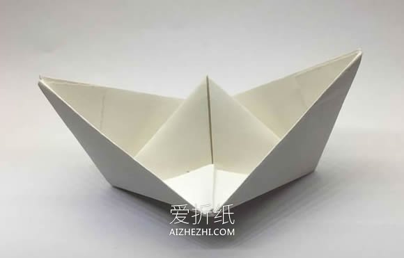 怎么折纸船最简单图解 纸船的折法详细教程- www.aizhezhi.com