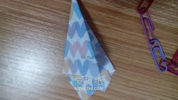 怎么剪纸五角星窗花的折法和剪法图解- www.aizhezhi.com